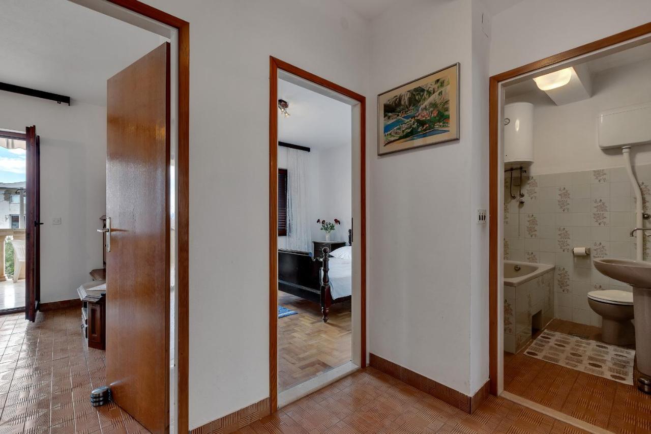 Apartments Tihomir Musac 오미스 외부 사진