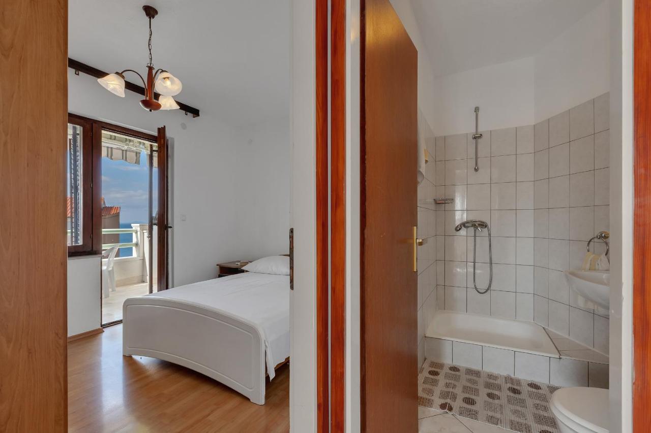 Apartments Tihomir Musac 오미스 외부 사진