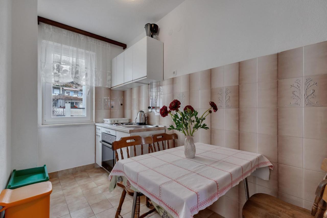 Apartments Tihomir Musac 오미스 외부 사진