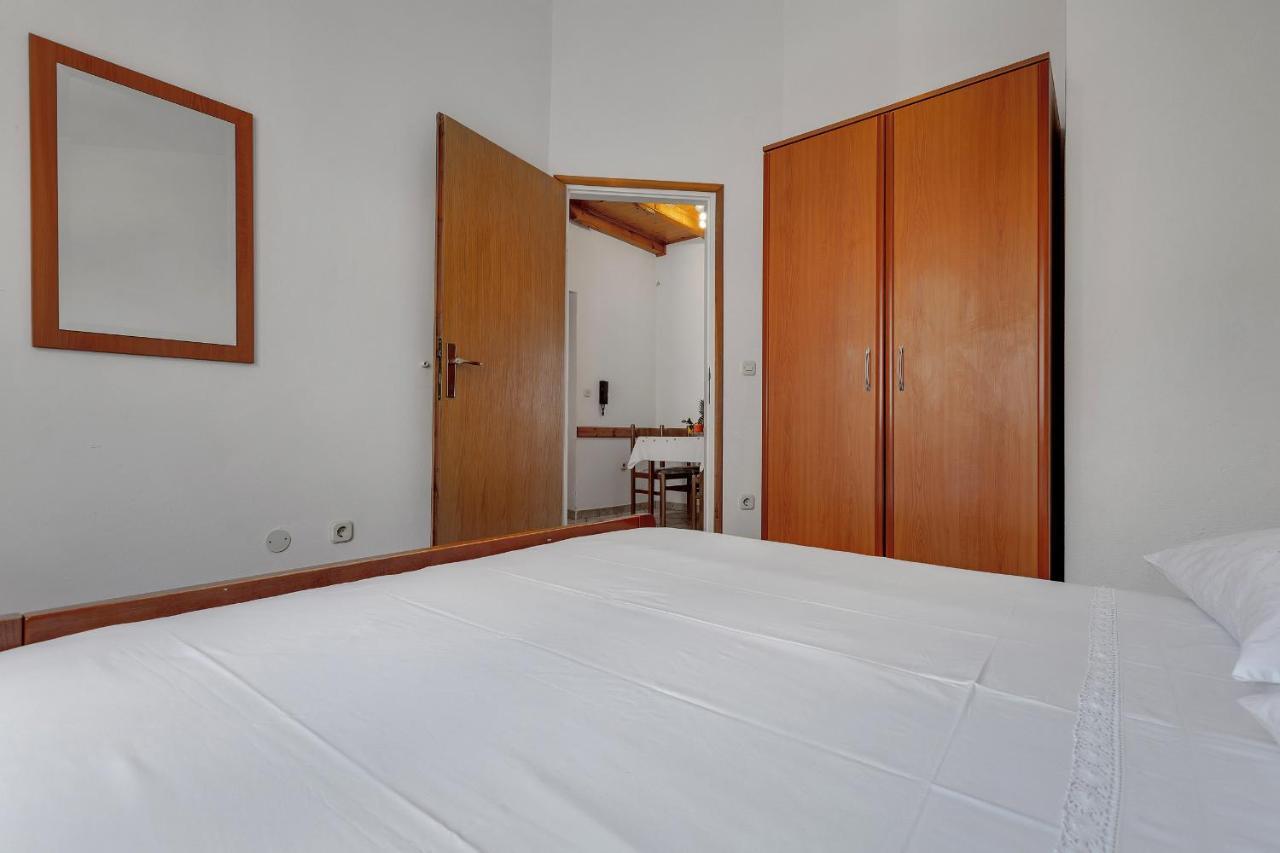 Apartments Tihomir Musac 오미스 외부 사진