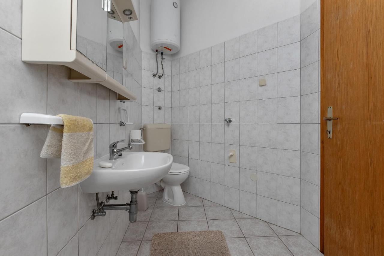 Apartments Tihomir Musac 오미스 외부 사진