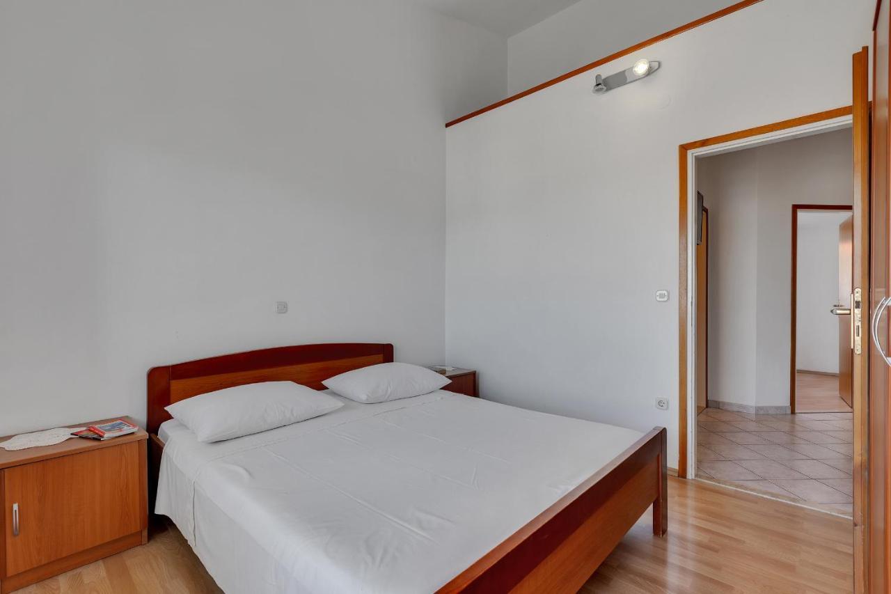 Apartments Tihomir Musac 오미스 외부 사진