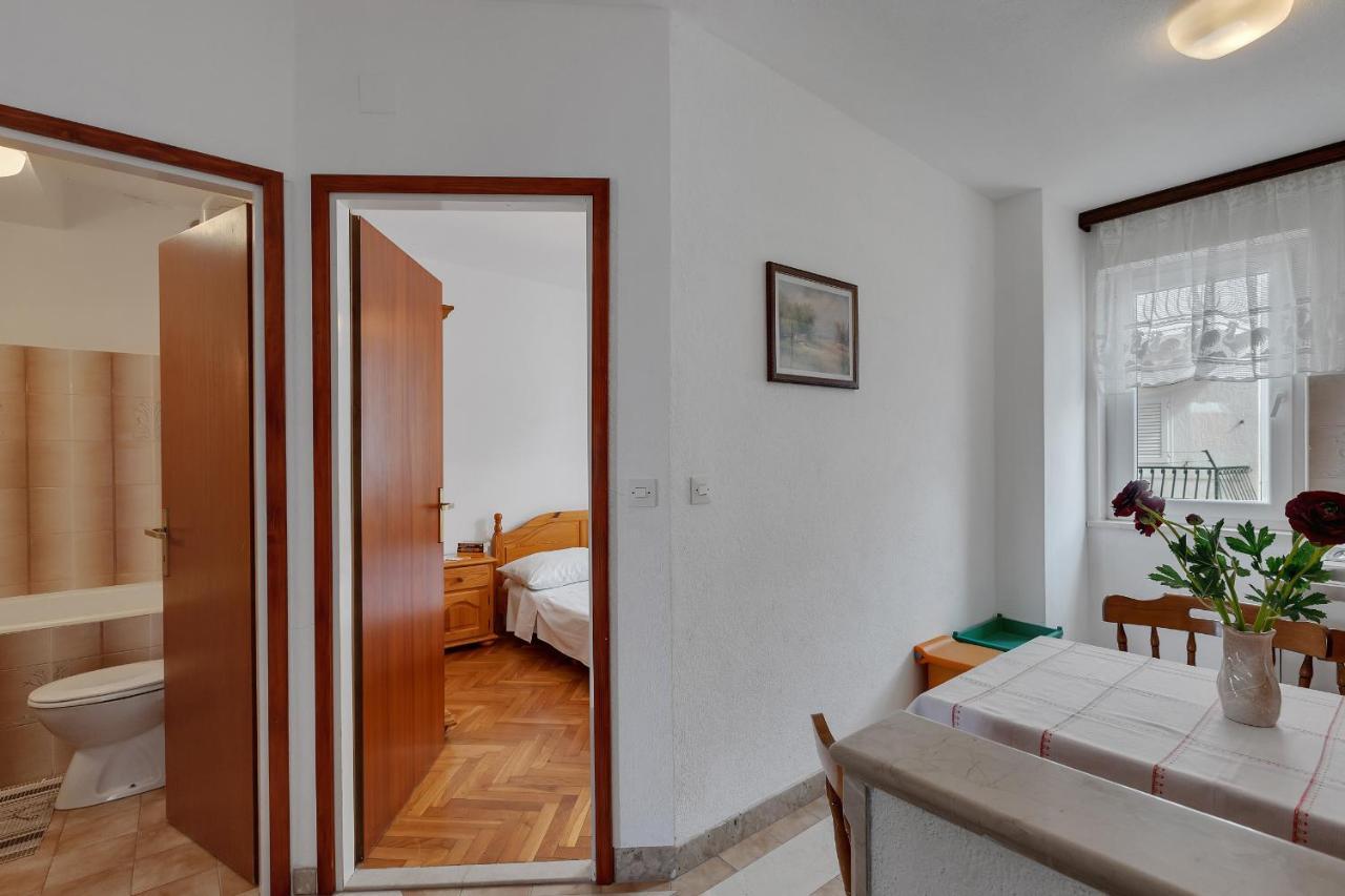 Apartments Tihomir Musac 오미스 외부 사진