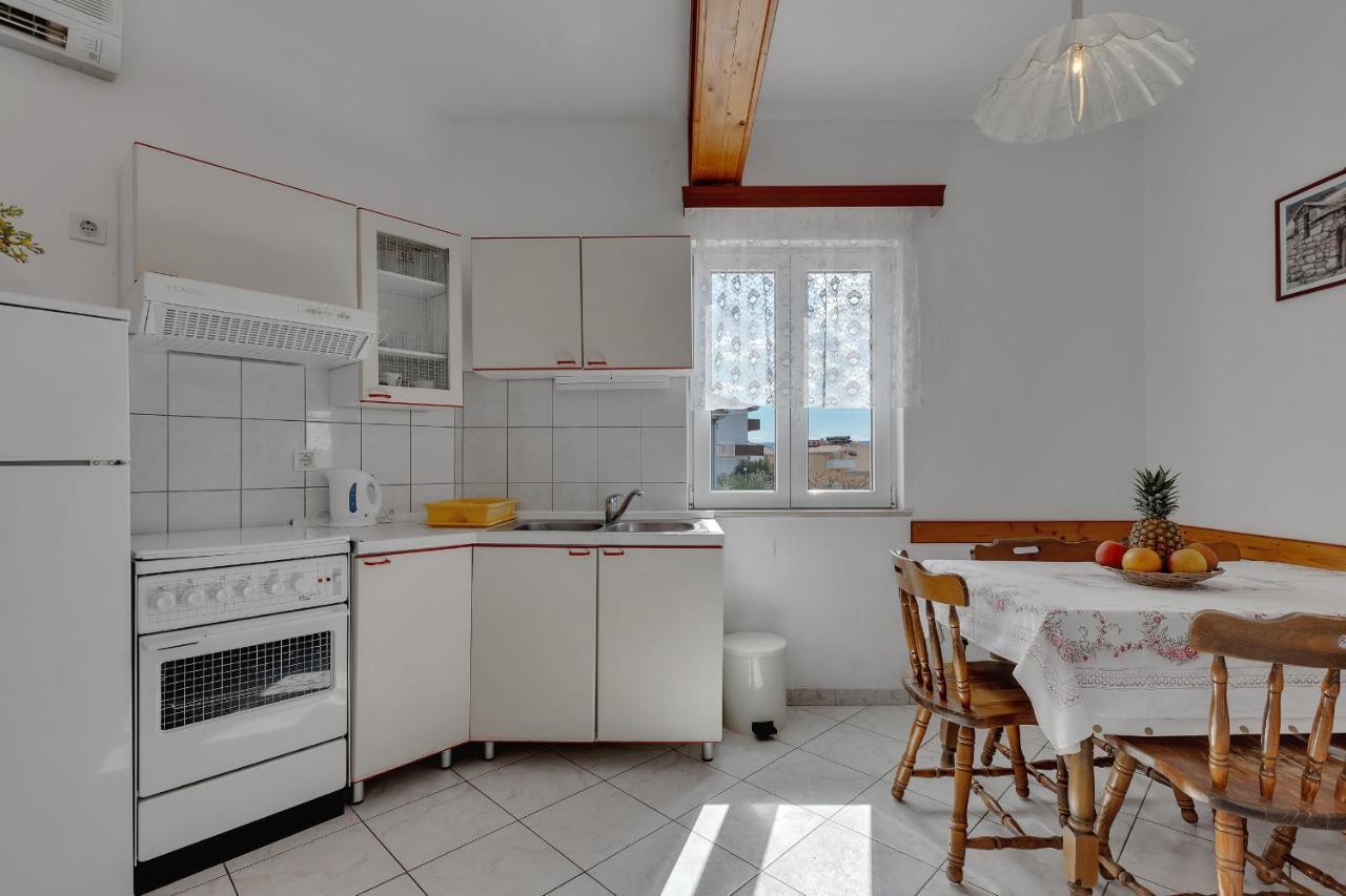Apartments Tihomir Musac 오미스 외부 사진
